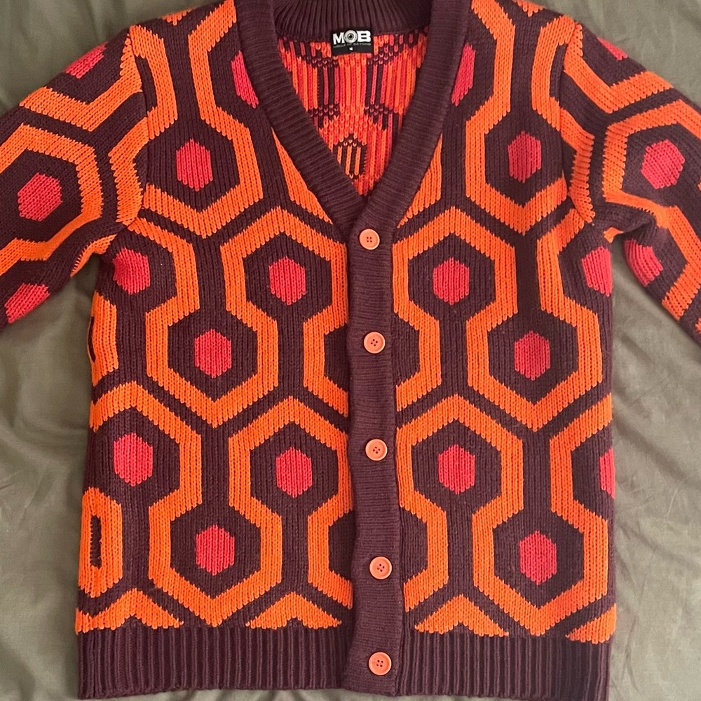 Medium Middle of Beyond Shining sweater